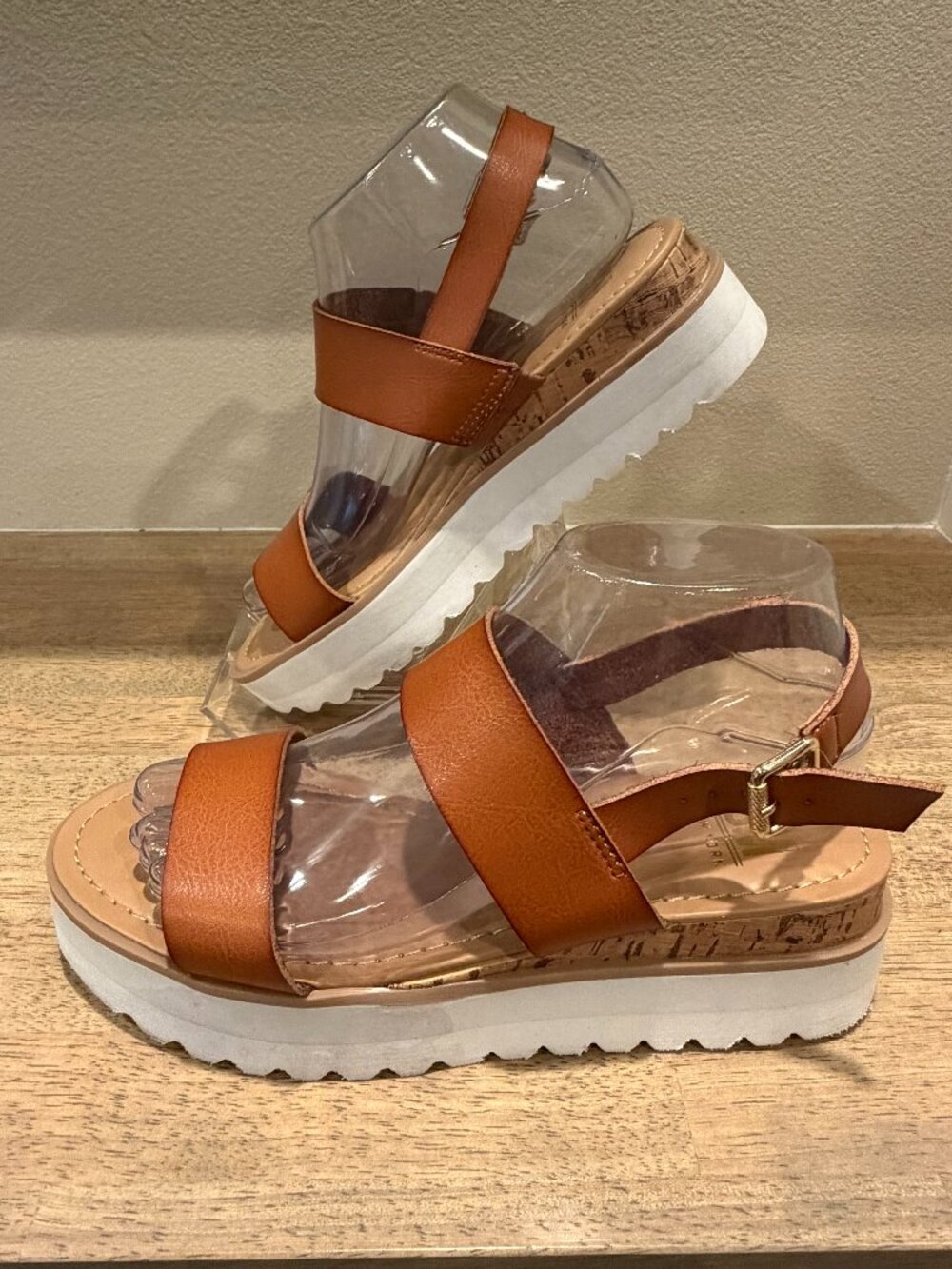 SM New York Chunky Platform Sandals Cognac Tan White Size 8